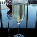 Peter - 乾杯のスパークリングワイン