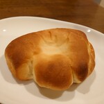 パンやのくっくう - 自家製カスタードのクリームパン