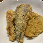 おふくろ亭 - 2023/01/06
      ホル鍋定食 大飯 温泉玉子 500円
      フライ3品 100円
      持ち帰り 白ホル 300円