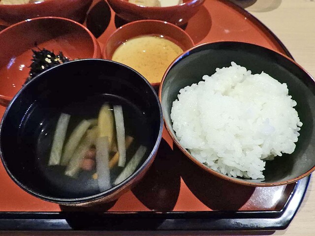 Chishakuin Kaikan photo 3