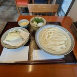 うどん たかしま - ゆだめ（釜あげ）　中　（500円）キス天ぷら（150円）