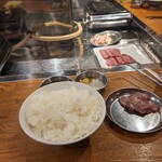 Horumon Yakiniku Rikiwo - 