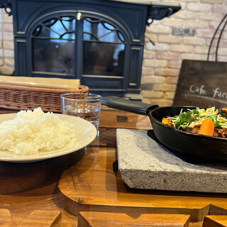 カフェ ファシル_1