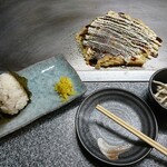 Okonomiyaki Gaku - お好み焼き SPF豚・おにぎり(昆布・梅 2個)・お通し(ごぼうサラダ)