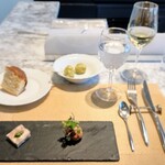 La Brianza - この日のお料理に合わせて選んで下さったワインはトレビアーノダブルッツォ。さわやか美味しいワイン