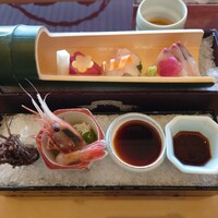 名駅なだ万茶寮 - 