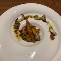 カントニーズ 燕 - 