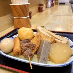 Teuchi Udon Kinuya Shokudou - 【おでん】関東煮(かんとだき) 各110円 ※すじ肉180円