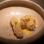 エクアトゥール - 海老芋のフリット 鱈の白子の西京焼き