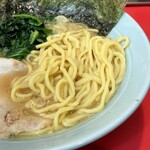 Ipponya - 丸山製麺(株)の中太麺。