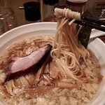 荏原町 しなてつ - 背脂ニンニクラーメン