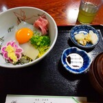 Shokujidokoro Sakura - イカ丼