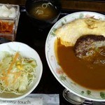 洋っ定屋 - ハンバーグのオムカレー