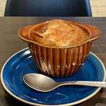 Cafe HACHIFUKU - オニオングラタンスープ