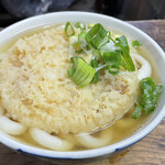 みやけうどん - ごぼう天(100円)うどん(400円)にねぎ