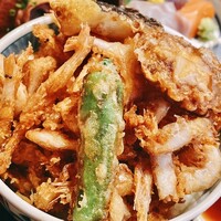 別邸 きときと - 富山新湊産白海老天丼御膳(1980円)
