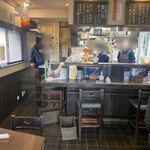 手打うどん すみた - 店内、カウンター(L時)※確か6席でした