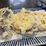 手打うどん すみた - ツレが頼んだ野菜天3種¥480-(税込)