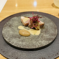 et NOU - さわらマリネ塩焼き
                      白茄子、サワークリームとアンチョビソース
