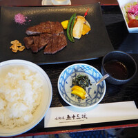 味街道 五十三次 - 2022/9/8 ランチで利用。　
                    和牛ステーキ御膳(4,500円)