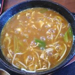 やなぎ家 - カレー南蛮そば750円(税込)※全体的に50円値上がりしたみたい。
            寒い日に熱々のカレー南蛮最高っす！お出汁の効いたマイルドカレースープが細麺に絡みます。
            七味かけるとまた美味い♪あったまるわ～。