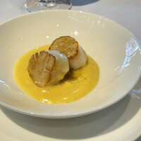 フィリップ・ミル 東京 - ホタテのポワレ