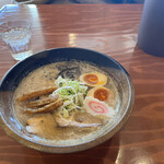 Ramen Soumokutou - 味噌ラーメン、味玉トッピング