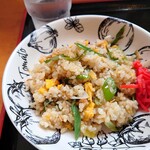 らーめん 紫龍 - 2023年1月　牛骨半チャーハン