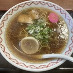 食事の店 千成 - 料理写真:醤油ラーメン