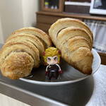 天然こうぼぱん とことこ - 左側がベジクロ、右側がレモクロ(*´ω`*)