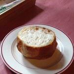 南欧料理　アンジュ - ランチのパン