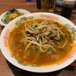 Sandaimetorimero - 今池店限定メニュー
                海鮮ユッケ 599円
                旨辛！台湾ラーメン 750円