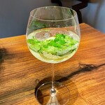 上方中華 新瓊 - パクチーモヒート