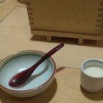 豆富料理と豆乳薬膳火鍋 八かく庵 - 