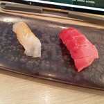 Kyuushuuzushi Sushitora Aburi Sushi Tora - 熟成ひらめと熟成赤身