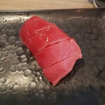 Kyuushuuzushi Sushitora Aburi Sushi Tora - 熟成赤身