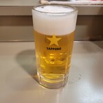 居酒屋 舞子 - サッポロ生ビール黒ラベル中ジョッキ