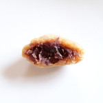 貴船べにや - 栃もちの断面。'13 6月上旬