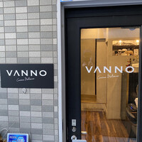 VANNO - エントランス