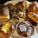 丸山パン - 料理写真:パンもお店の雰囲気も好き。