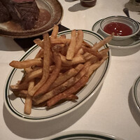 ウルフギャング・ステーキハウス 丸の内店 - 