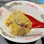 超純水採麺 天国屋 - しっとり系ながら、ラードの香ばしさの有るチャーハンで、旨いと言う事に掛けてはピカイチのチャーハン