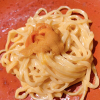 イルコローレ - オプション+1,100円でウニクリームパスタ
