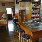 鉄板焼 くるみ - 店内