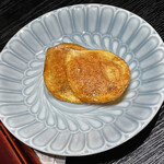 肉料理ふくなが - 牛脂で揚げたポテトチップ