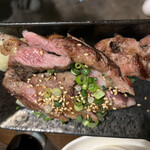 もつ焼き 次郎 - 