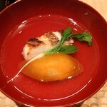 伯雲 - 徳島の白甘鯛と聖護院大根、自家製唐墨の一番出汁