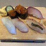 日の出鮨 ありあけ - へのじ6貫￥780嫁のを接写