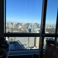 ザ タヴァン グリル＆ラウンジ - 