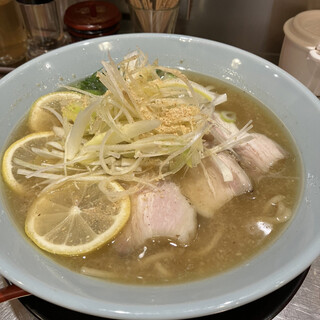 ラーメン ノーカントリー_0